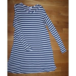 comfy blue & white striped long sleeve dress